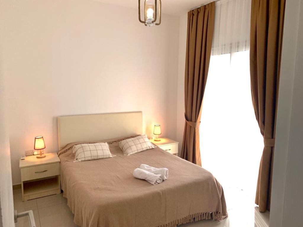 Beautiful & Quiet Two-Bedroom Apartment With Private Garden Lukomorye C1 키레니아 외부 사진