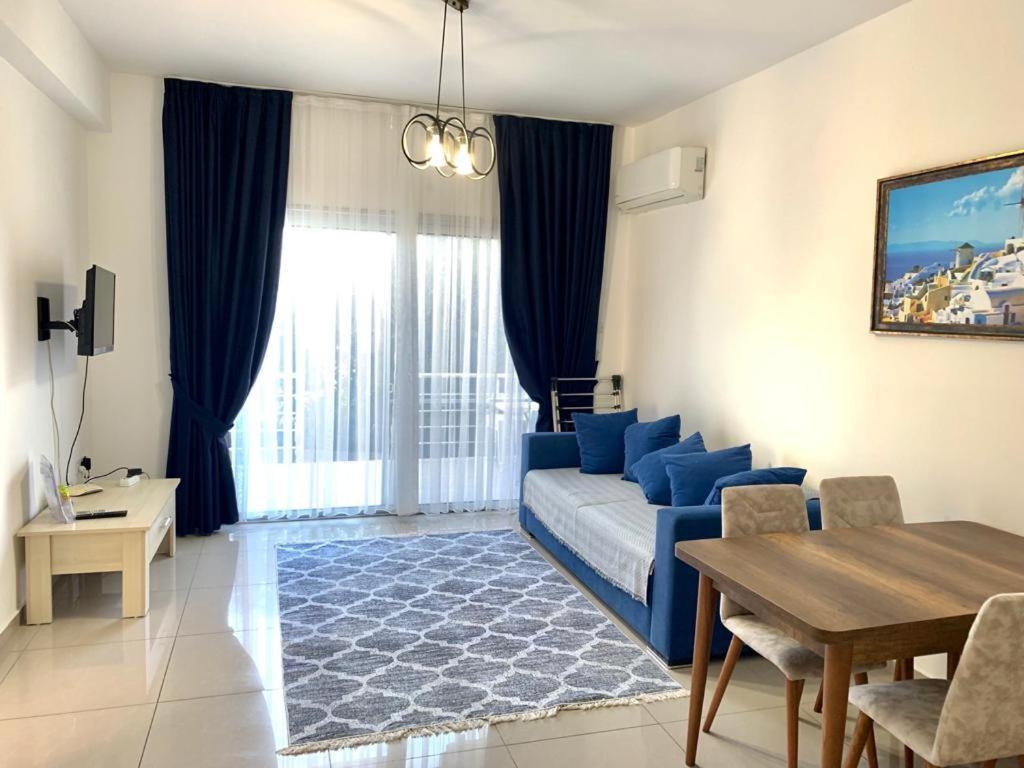 Beautiful & Quiet Two-Bedroom Apartment With Private Garden Lukomorye C1 키레니아 외부 사진